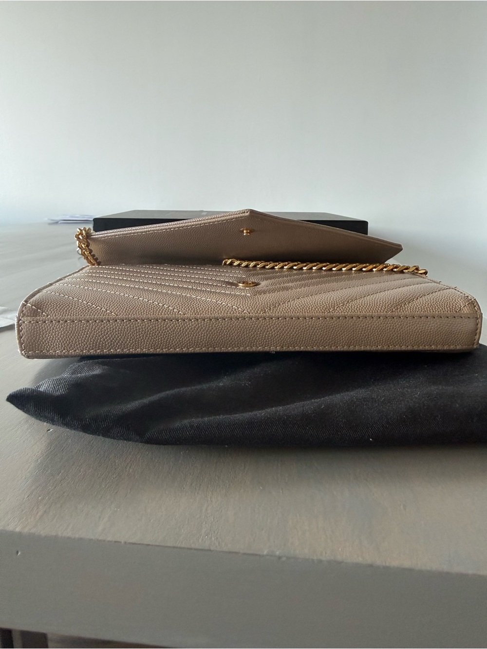 Saint Laurent Cassandre Matelassé Leather Wallet on a chain - Picture 9 of 16
